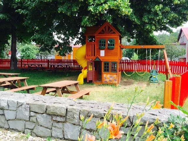 Beskyd Hotel 2*